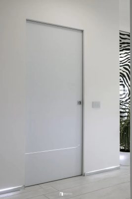 Porte coulissante pour salle de bain moderne